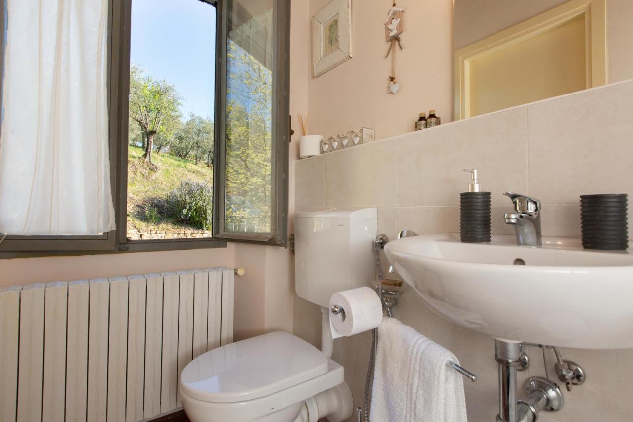 B&B Locanda Degli Aromi San Jacopo al Girone Luaran gambar